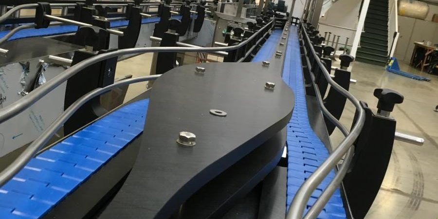 Arla_Bottle_Turners slat conveyor