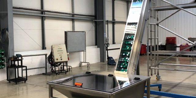 cap-feed-e1573039037715-640×853