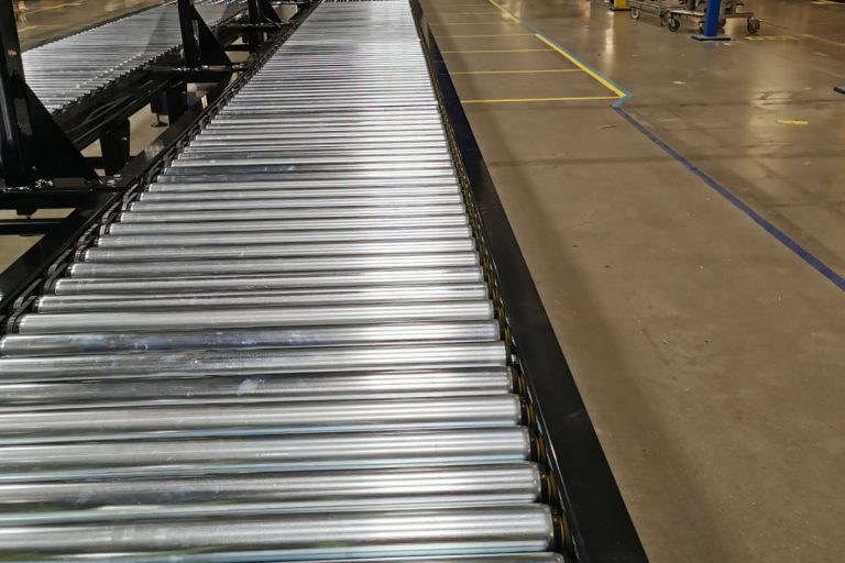 Roller conveyor