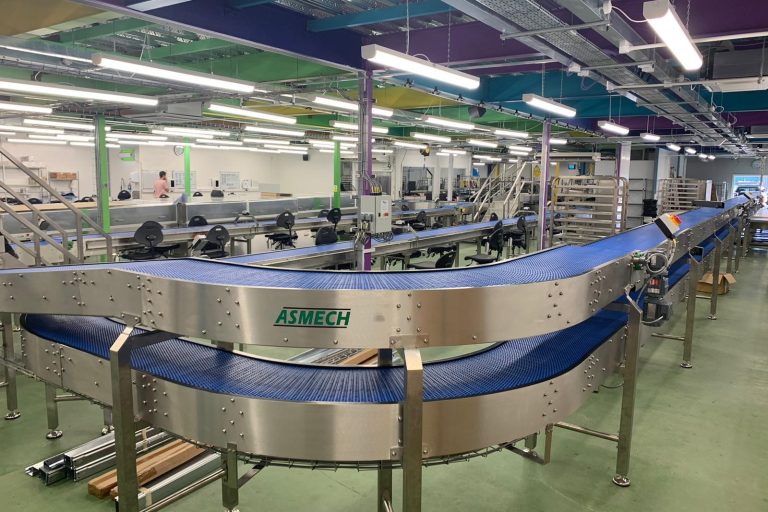 How AI-Powered Conveyor Systems are Bridging the Skills Gap