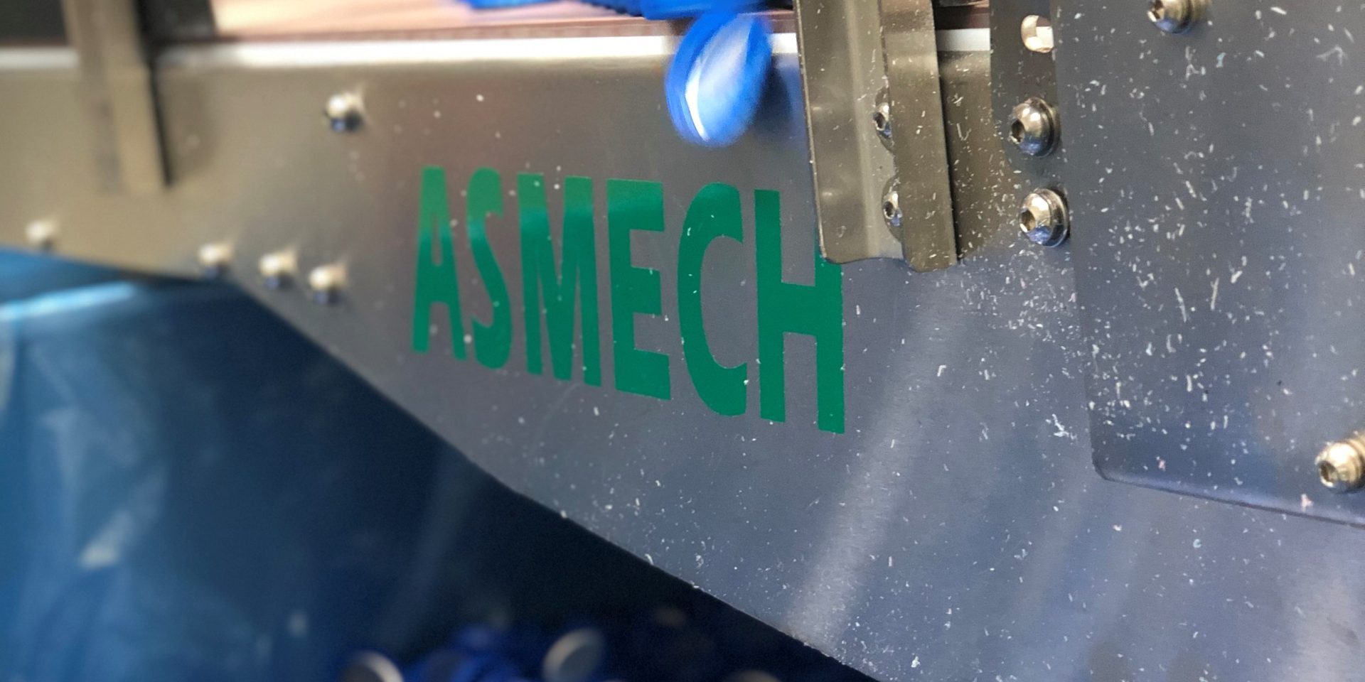 The Green Conveyor: Sustainable Practices in Manufacturing & Material Handling The Green Conveyor: Sustainable Practices in Manufacturing & Material Handling