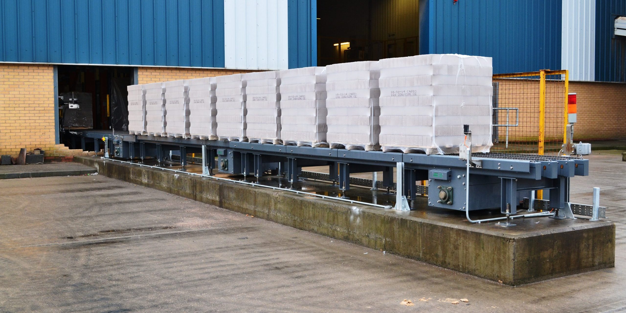 pallet conveyors pallet conveyors
