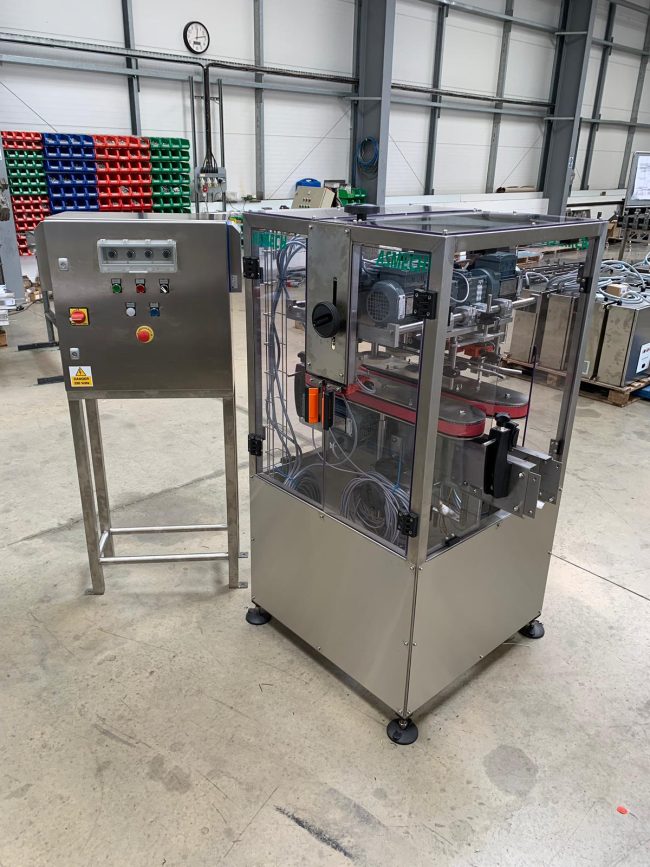 Tighten Up Your Beverage Production: The Benefits of Cap Tightening Systems Tighten Up Your Beverage Production: The Benefits of Cap Tightening Systems