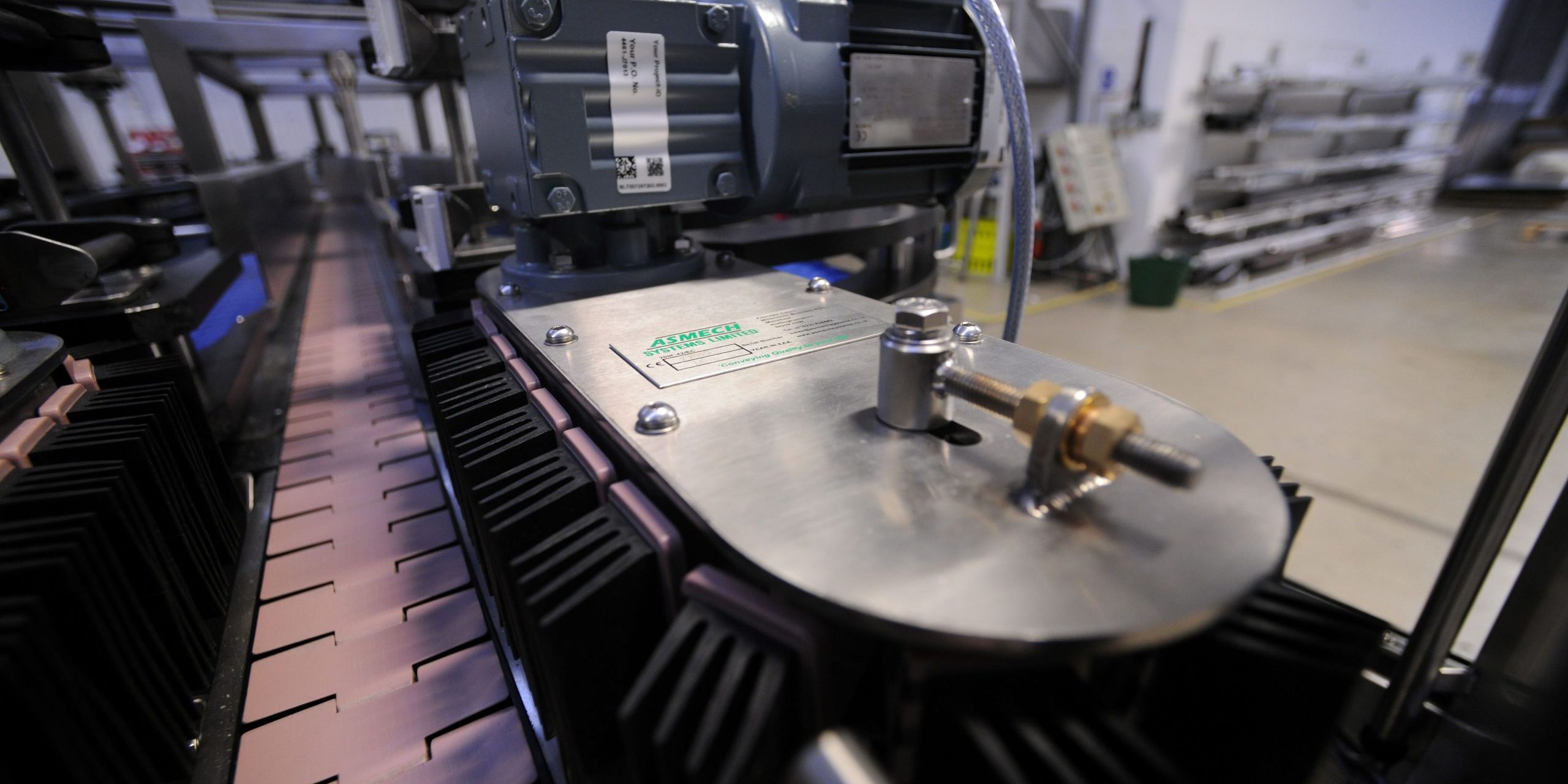 Navigating the Dairy Industry with Tailored OEM Solutions Navigating the Dairy Industry with Tailored OEM Solutions