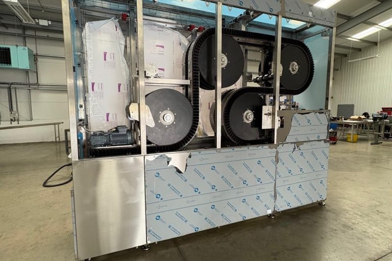 Unlocking New Dimensions: Integrating Loop Inverters with Automation Systems